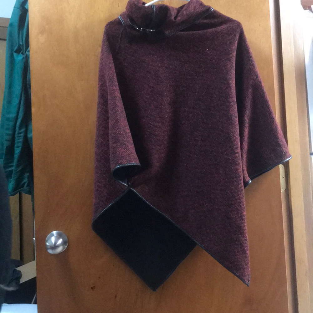 Burgundy poncho with buckles